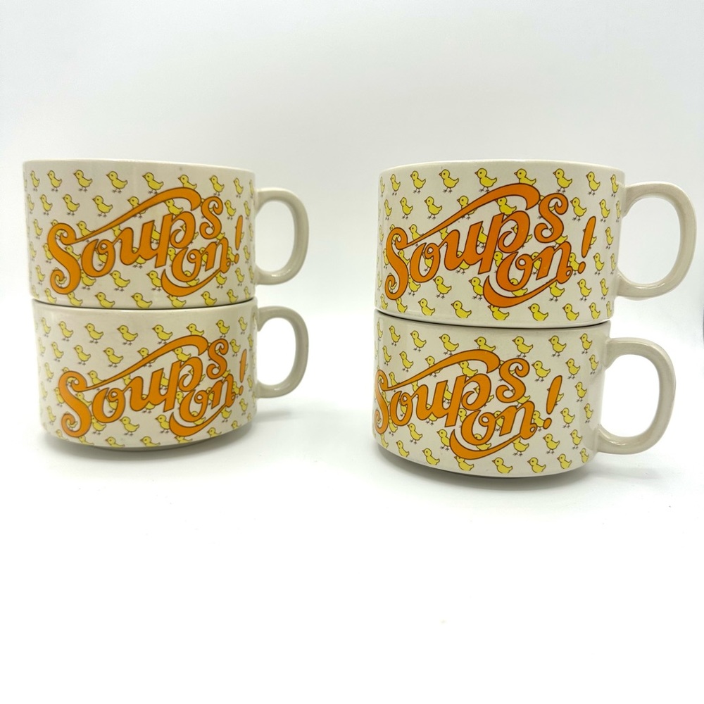 Vintage Kitschy 70s Japanese 'Soups On' Chicken Noodle Soup Mugs Set - Picture 1 of 8